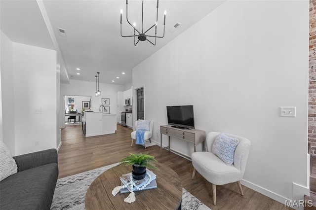3330 Wisconsin Ave, Saint Louis, MO 63118 - photo 6