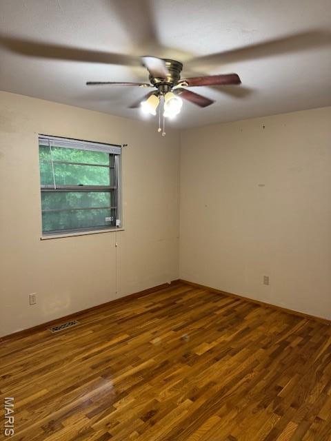 4384 Remus Dr, Florissant, MO 63033 - photo 5