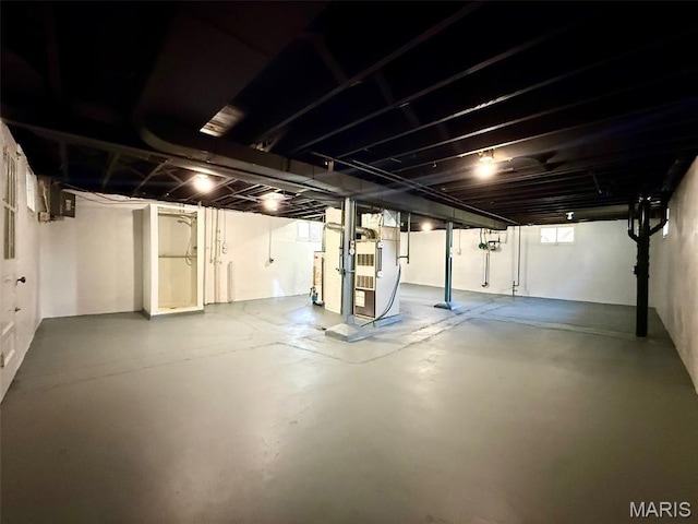 4707 Primm St, Saint Louis, MO 63116 - below grade area with heating unit