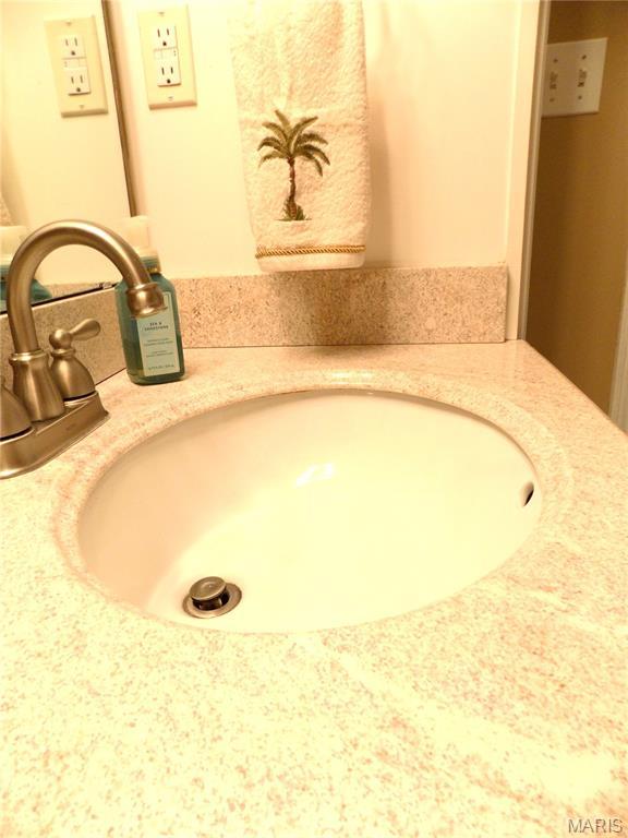 10095 Summerfield Dr, Rolla, MO 65401 - photo 19