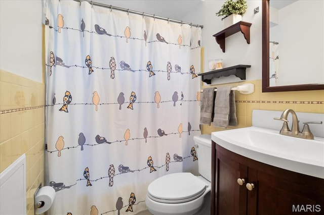 8822 Crest Oak Ln, Saint Louis, MO 63126 - bathroom with tile walls, vanity, and curtained shower
