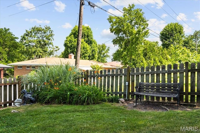 8822 Crest Oak Ln, Saint Louis, MO 63126 - view of fenced yard