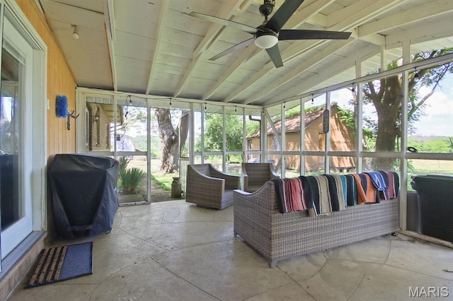 31337 Hudson Rd, Lebanon, MO 65536 - sunroom featuring a ceiling fan and an outdoor hangout area