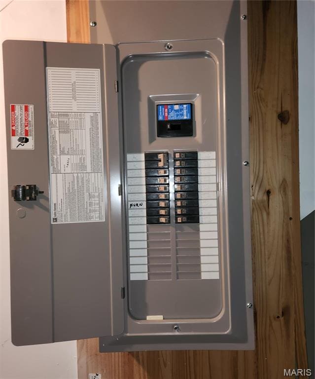 2020 S Brentwood Blvd, Saint Louis, MO 63144 - utilities with electric panel