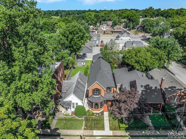909 S 4th St, Saint Charles, MO 63301 - aerial perspective of suburban area