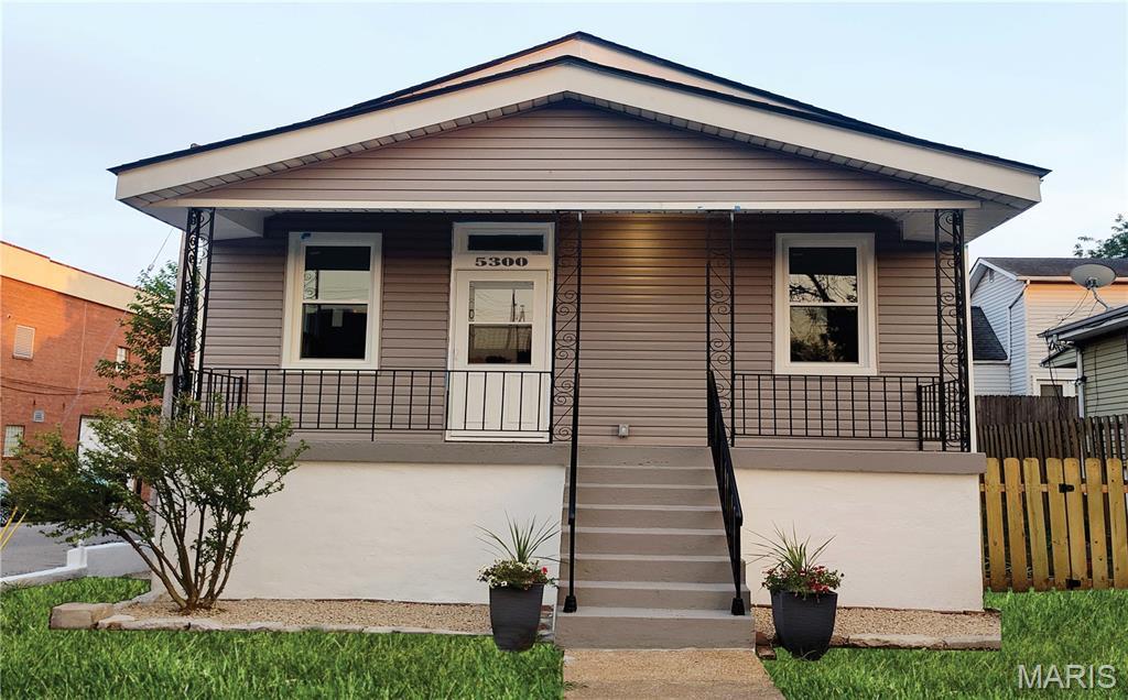 5300 Northrup Ave, Saint Louis, MO 63110 - photo 1
