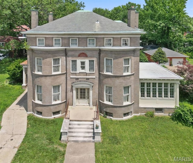 3215 Hawthorne Blvd, Saint Louis, MO 63104 - photo 1