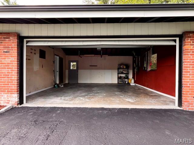1301 Monacco Ct, Saint Louis, MO 63146 - photo 27