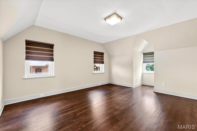 7609 Carswold Dr, Clayton, MO 63105 - photo 22