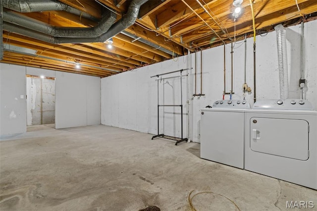 17 Beaujolais Dr, Florissant, MO 63031 - unfinished below grade area with independent washer and dryer