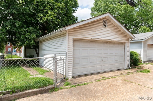 5240 Alaska Ave, Saint Louis, MO 63111 - photo 5