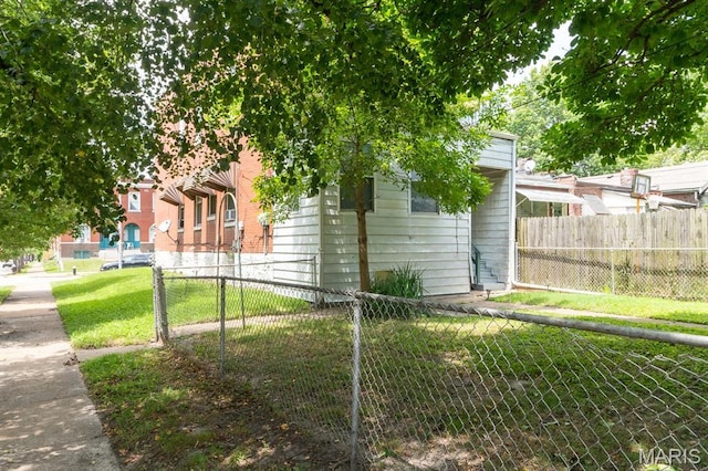 5240 Alaska Ave, Saint Louis, MO 63111 - photo 7