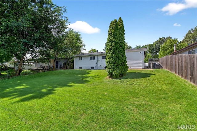 265 Francisca Dr, Florissant, MO 63031 - view of yard
