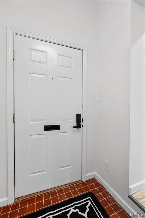 327 N Boyle Ave Unit E-4, Saint Louis, MO 63108