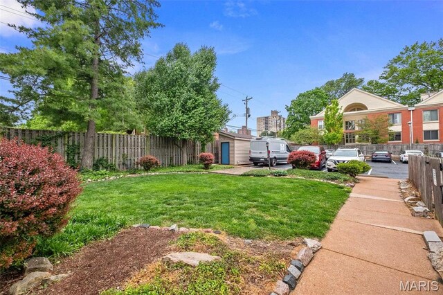 327 N Boyle Ave Unit E-4, Saint Louis, MO 63108
