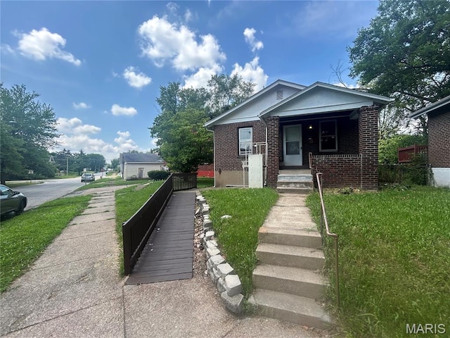 8519 Lowell St, Saint Louis, MO 63147 - photo 1