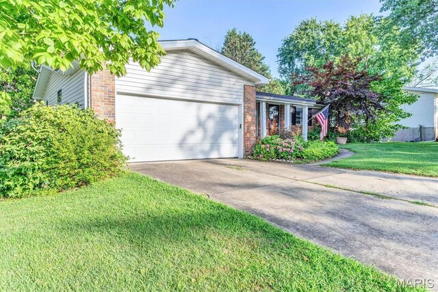 1616 Lincoln Dr, Saint Charles, MO 63303 - photo 3