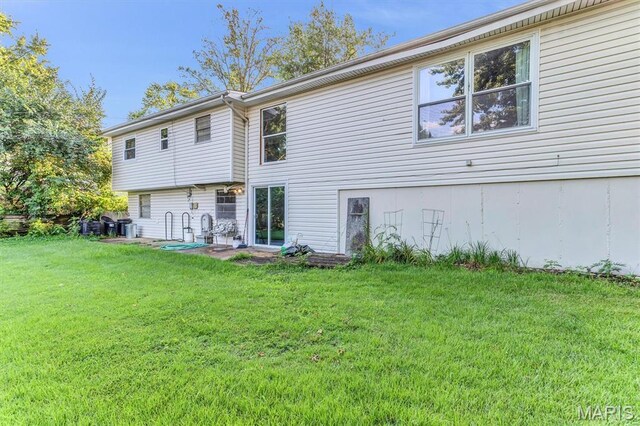 1616 Lincoln Dr, Saint Charles, MO 63303 - photo 5