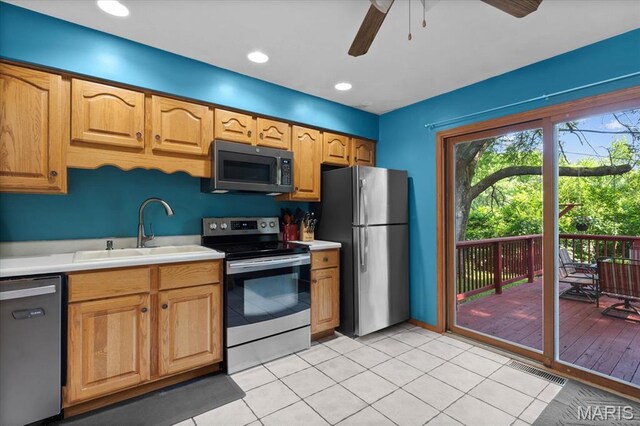 123 Appletree Ln, Glen Carbon, IL 62034