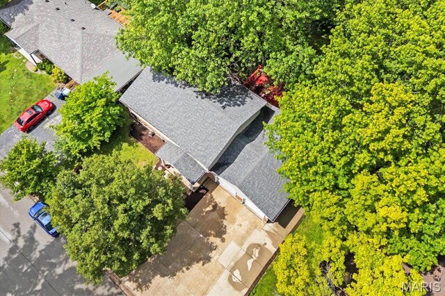 123 Appletree Ln, Glen Carbon, IL 62034