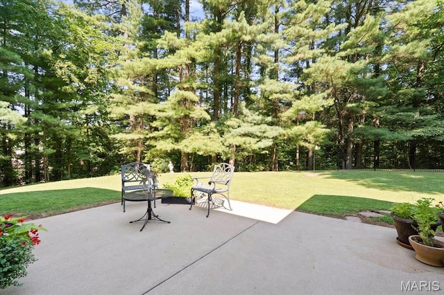 4 Cheshire Ct, Edwardsville, IL 62025 - view of patio with view of wooded area