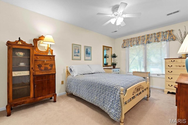4 Cheshire Ct, Edwardsville, IL 62025 - bedroom with light colored carpet and a ceiling fan