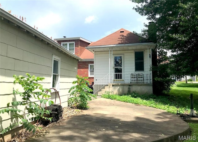 103 Maupin Ave, New Haven, MO 63068 - back of house with covered porch