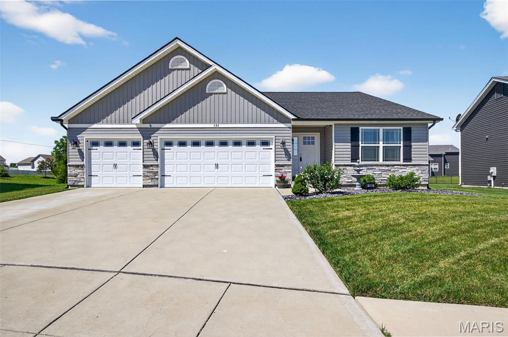 532 Summerbrook Estates Ct, Wentzville, MO 63385 - photo 1