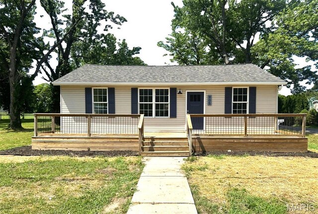 905 W Hays St, Keyesport, IL 62253 - photo 1
