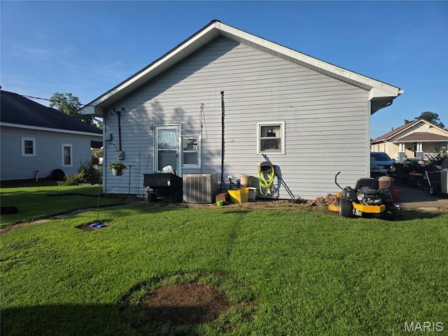 323 Wright Ave, Chaffee, MO 63740 - photo 2