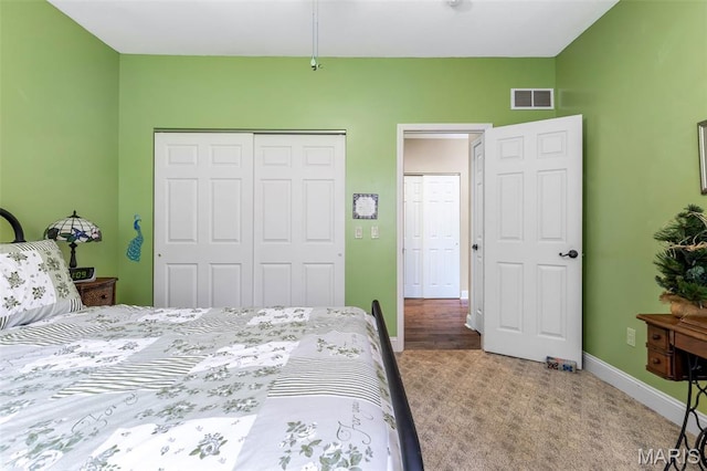 318 Doe Run Ln, Bonne Terre, MO 63628 - carpeted bedroom featuring baseboards and a closet
