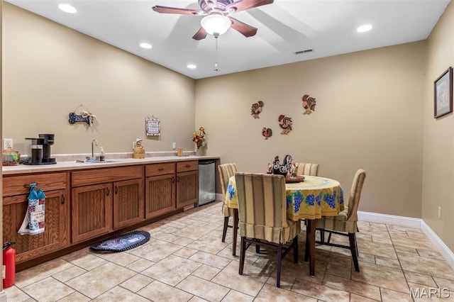 318 Doe Run Ln, Bonne Terre, MO 63628 - dining area featuring a ceiling fan and recessed lighting