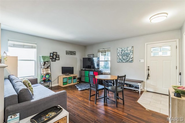 1294 Oakholt Ct, Herculaneum, MO 63048 - photo 4
