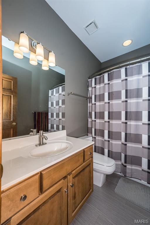 639 Wood Fern Dr, Ballwin, MO 63021 - photo 39