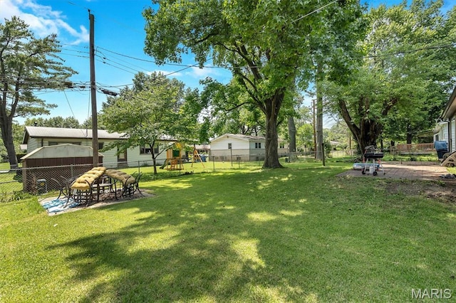 1326 Petite Dr, Saint Louis, MO 63138 - view of yard