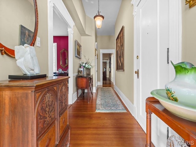 10 N Kingshighway Blvd Unit 4C, Saint Louis, MO 63108 - hallway with wood finished floors