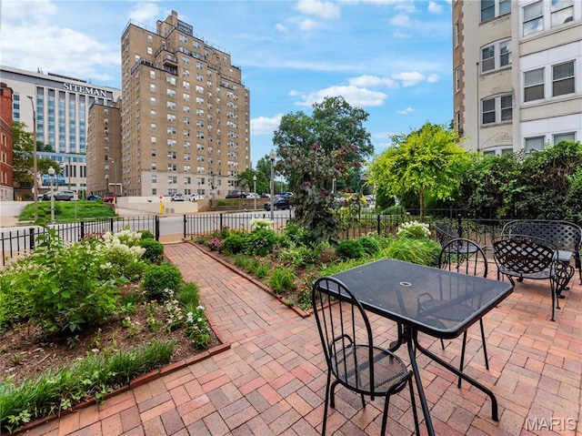 10 N Kingshighway Blvd Unit 4C, Saint Louis, MO 63108 - view of patio / terrace