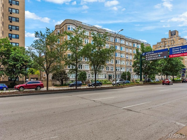 10 N Kingshighway Blvd Unit 4C, Saint Louis, MO 63108 - view of apartment building / complex
