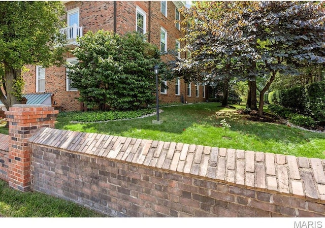 10 Jefferson Rd Unit 3A, Webster Groves, MO 63119 - view of front of property with brick siding and a front lawn
