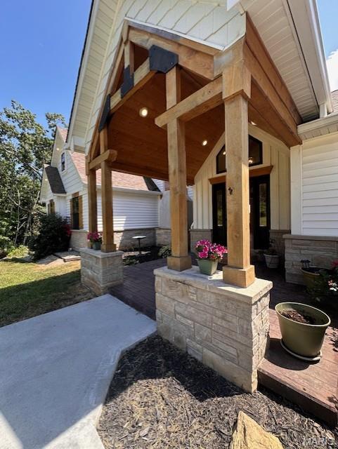 24925 State Route Mm, Farmington, MO 63640 - view of porch