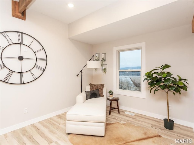 24925 State Route Mm, Farmington, MO 63640 - sitting room with light wood-style floors and recessed lighting