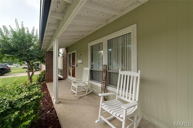 1340 Central Pkwy, Florissant, MO 63031 - view of patio / terrace