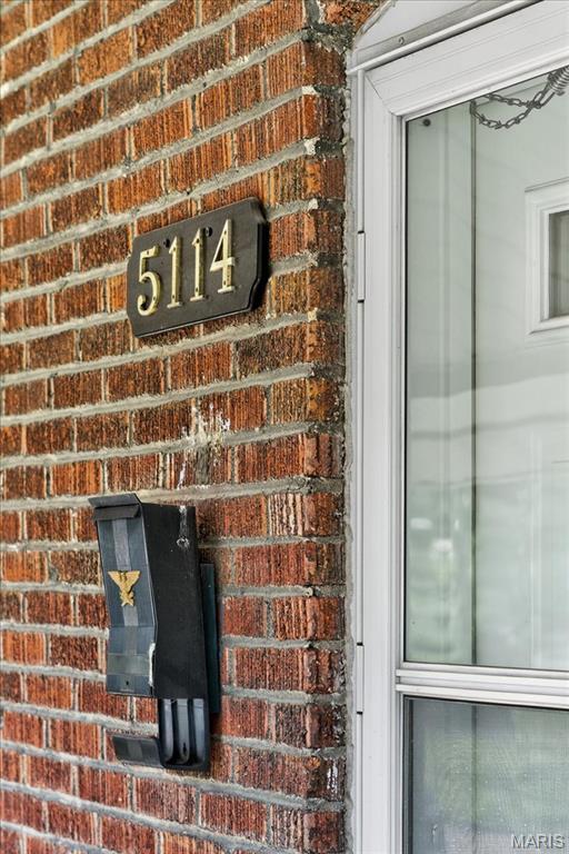 5114 Rosa Ave, Saint Louis, MO 63109 - photo 3