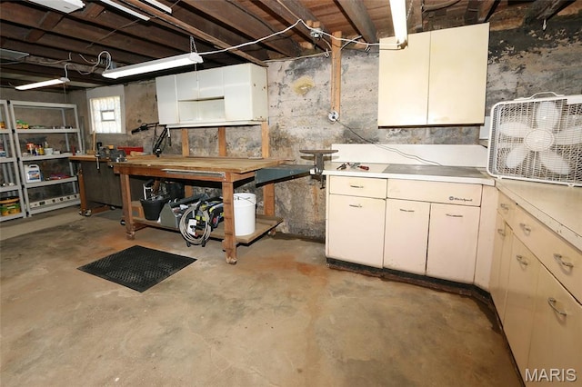 207 Fee Fee Rd, Maryland Heights, MO 63043 - photo 23