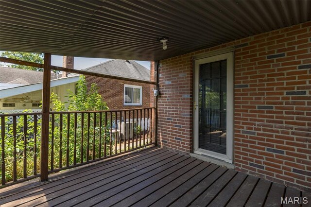 9132 Overton Dr, Affton, MO 63123