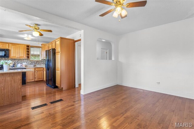 9132 Overton Dr, Affton, MO 63123