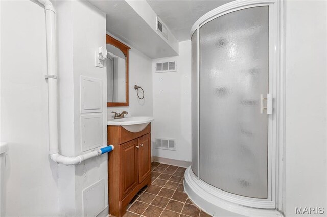 9132 Overton Dr, Affton, MO 63123