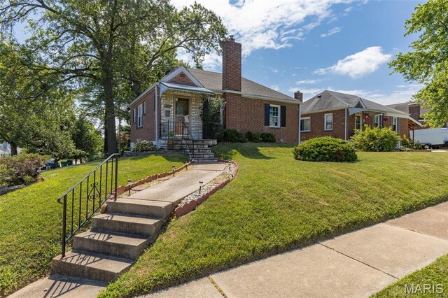 9132 Overton Dr, Affton, MO 63123