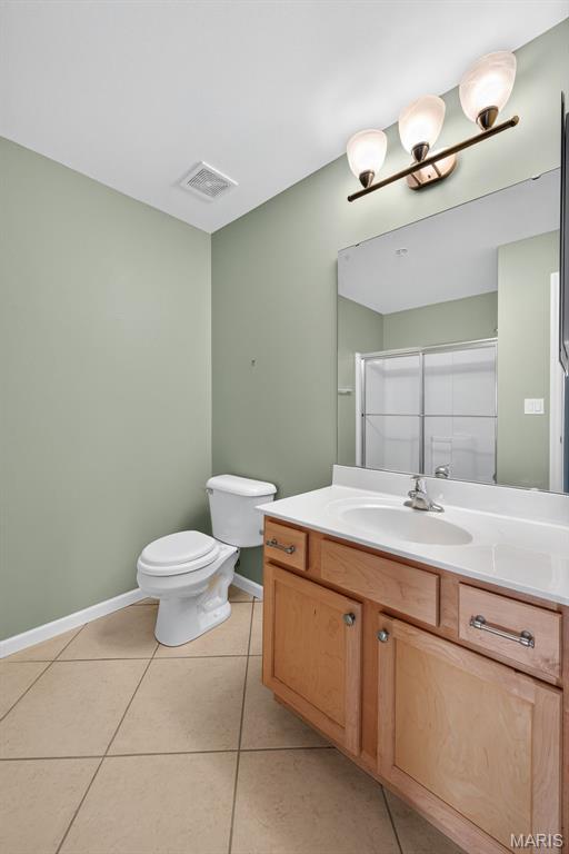 5 Monarch Trace Ct Unit 305, Chesterfield, MO 63017 - bathroom with vanity and tile patterned floors