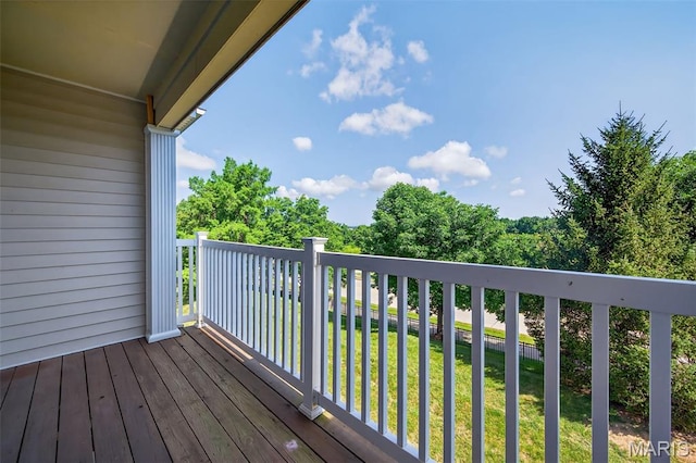 5 Monarch Trace Ct Unit 305, Chesterfield, MO 63017 - wooden terrace featuring a yard